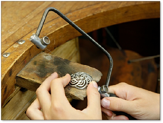 Centre de formation en bijouterie - joaillerie.