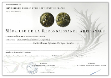 Formateur en bijouterie - joaillerie.