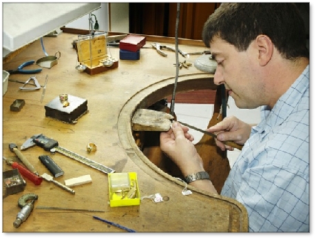 Formation en bijouterie pour chef d'entreprise.